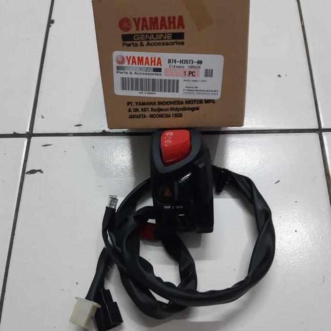 HARGA DISC - Saklar Kanan XMax 250-X Max 250 Asli B74-H3973-00