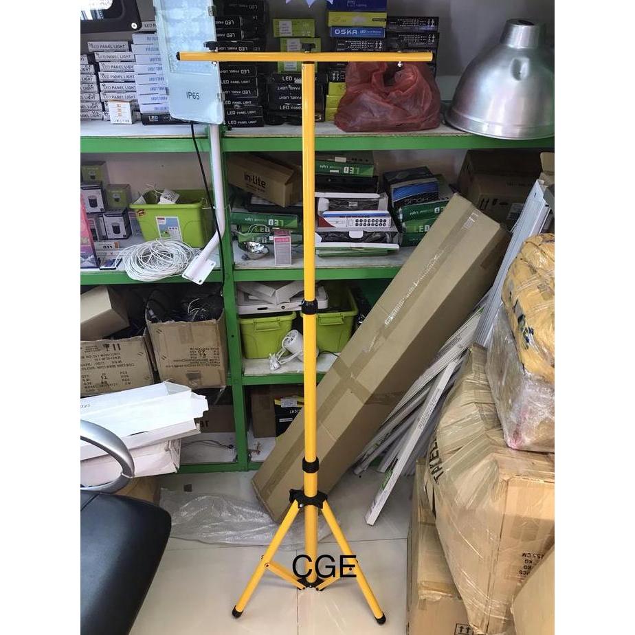 Tripod Lampu Sorot / Standing Lampu Sorot / Tripod Lampu Proyek