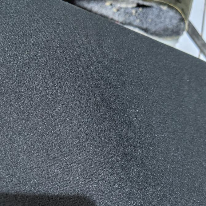 kain plafond mobil hitam bludru
