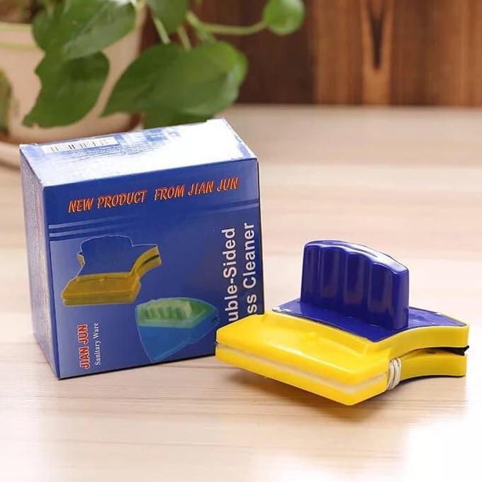 alat pembersih kaca /magnet pembersih kaca
