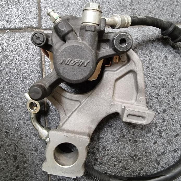 Kaliper belakang Suzuki GSXR GSX 600 R Nissin model 1 piston