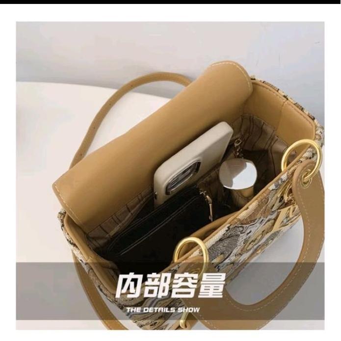 8271 TAS SELEMPANG WANITA TERBARU/ TAS SELEMPANG PITON BEAR / TAS KEKINIAN