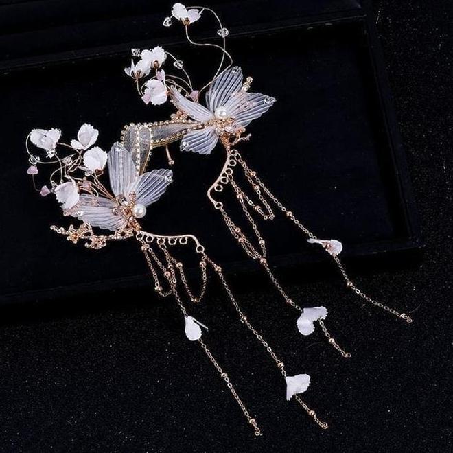 Sepasang Earcuff Gold Pita Butterfly Headpiece Hiasan Telinga Jepit Bentuk Kupu Kupu