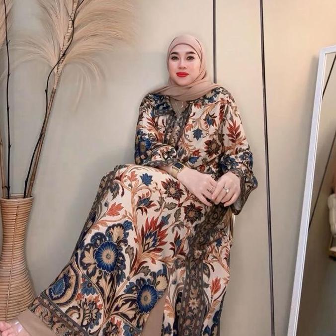 DISKON Elzhava Long Outer-HANYA OUTER SAJA  Full Kancing Tunik-Tunik-Long Tunik Casual-Rayon Formal 