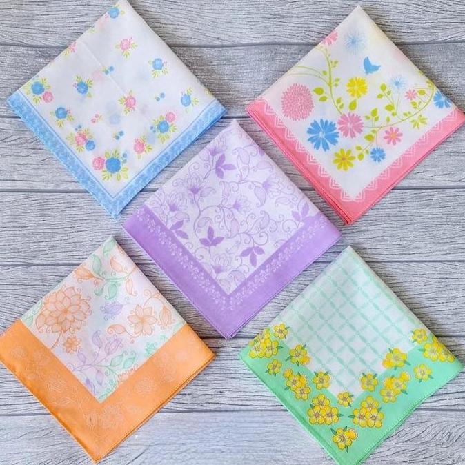 Spuntino- Sapu Tangan Wanita Warna