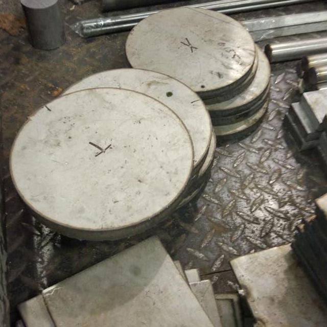 plat bulat stainless 304 tebal 1mm