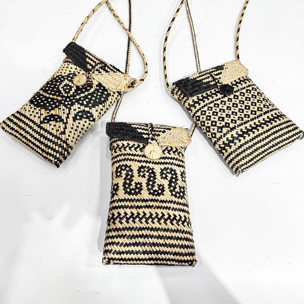 Tas HP Rotan Selempang | Tas Rotan Dayak DISKON