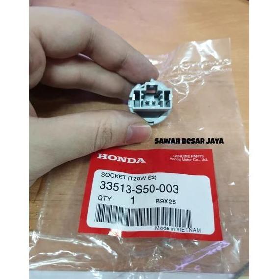 BERGARANSI SOKET SOCKET BOHLAM LAMPU REM STOP KACA BELAKANG ATAS TENGAH FREED