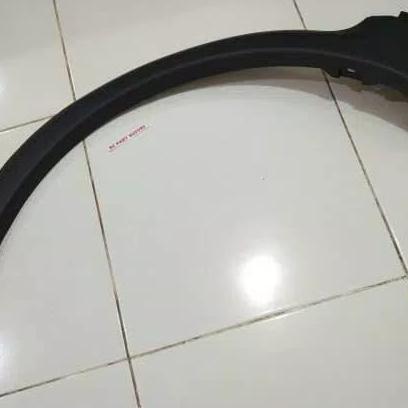 List guard assy fender splash belakang body suzuki sx4.