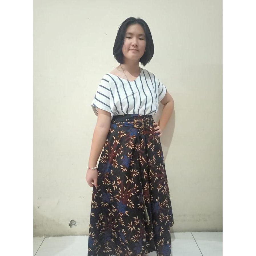 Novela Rok Lilit Payung Batik Long Skirt