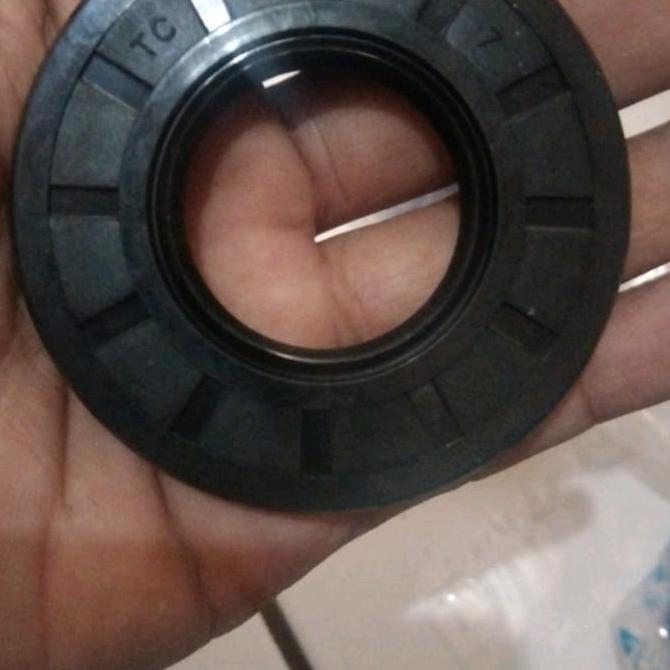 TERLARIS OIL SEAL TC 26 X 38 X 7 NBR