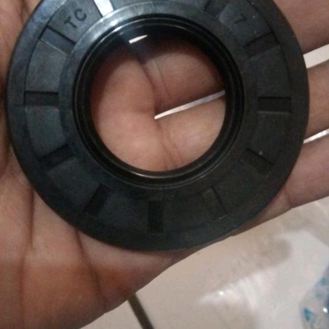 TERLARIS OIL SEAL TC 29 X 47 X 7 NBR