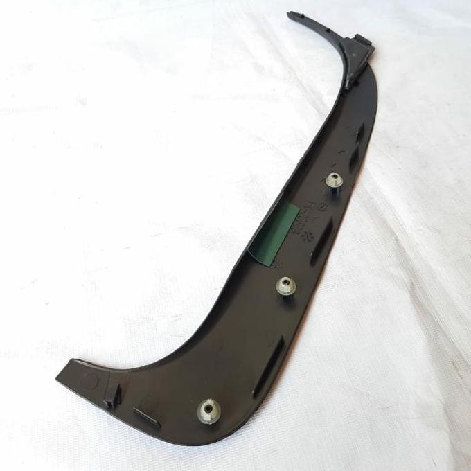 LIST PINTU BELAKANG KACA CANTER GARNISH LIS CANTER KIRI KANAN 2PC HARGA KHUSUS