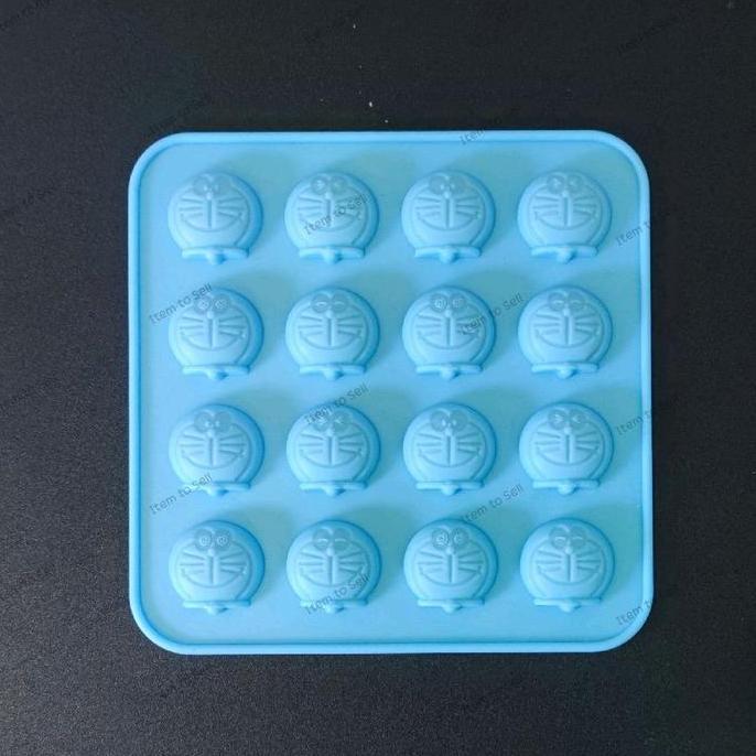 4 pcs Cetakan Silikon Mold Food Grade berbentuk Karakter Doraemon, Hello Kitty, Lego dan Emoticon un