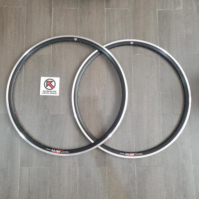 Rim / Velg 700c 32H Araya AR768