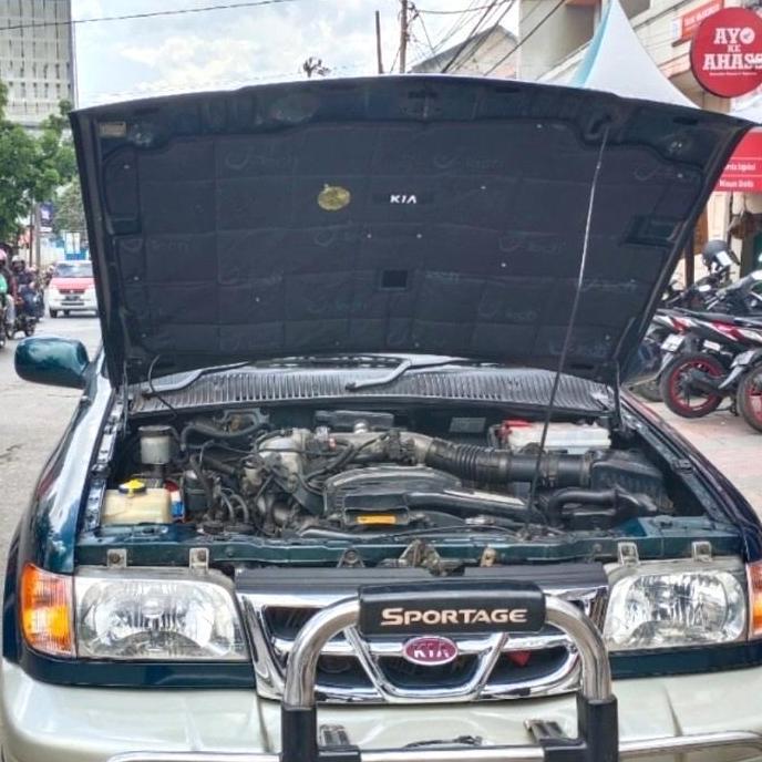 Peredam Premium Kap Kia Sportage 2000