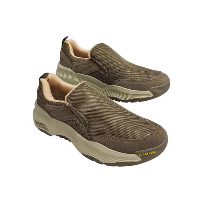 SKECHERS ARCHFIT GOODYEAR / SKECHERS ARCHFIT / SEPATU PRIA / SEPATU SKECHERA PRIA