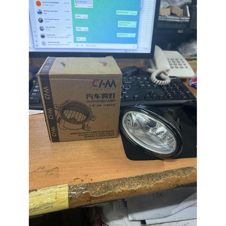 Fog Lamp Foglamp - Lampu Kabut Bumper Bemper Depan Bawah Honda Brio Satya Rs 2016-2021 . Mobilio E R