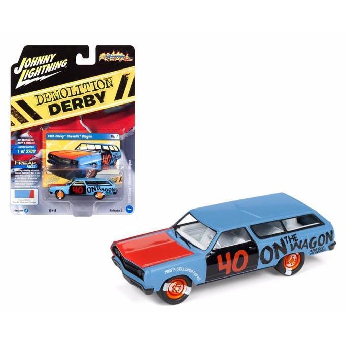 Johnny Lightning 1/64 1965 Chevy Chevelle Wagon Demolition Derby