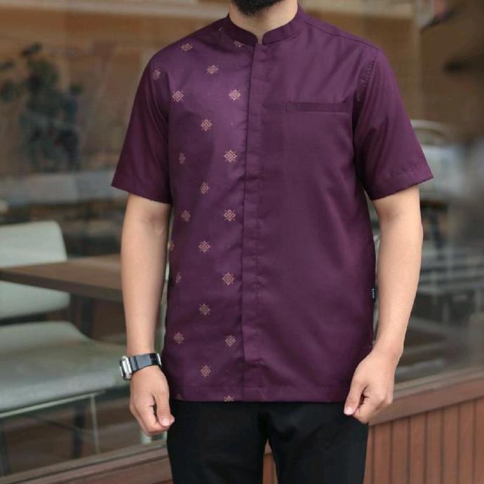 SAVIQ KEMEJA KOKO MAHOGANY BURGUNDY BATIK LENGAN PENDEK Simple Mewah Nyaman Baju Muslim Pria Dewasa 