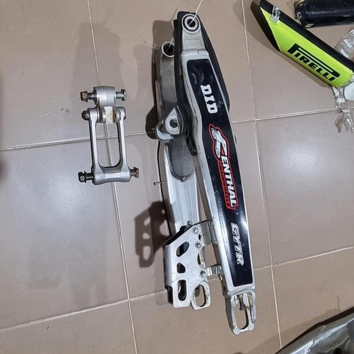 swingarm arm Yamaha YZF 250 unitrak linkage new model 2016 - 2020 terlaris