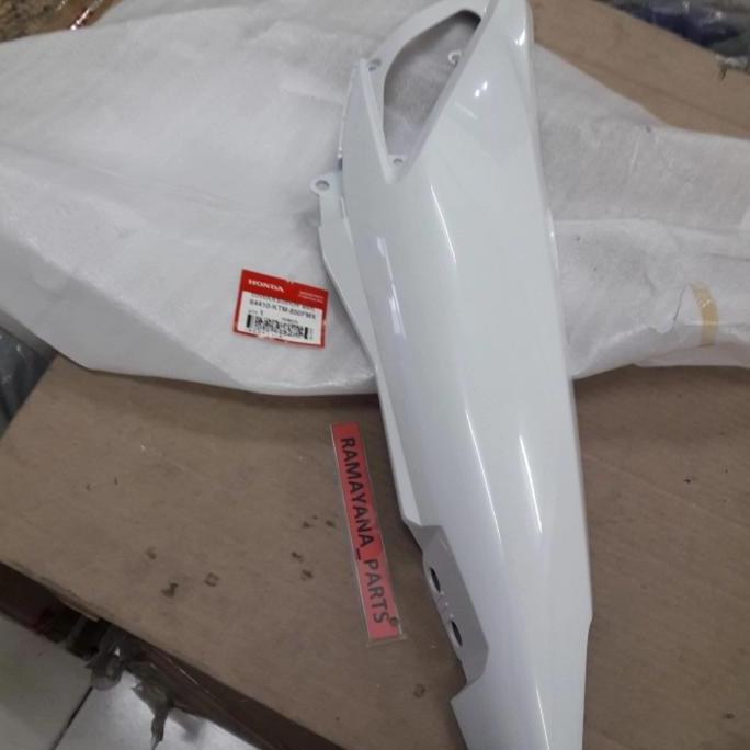 Cover Kanan Putih Supra X 125 64410KTM850FMX terlaris