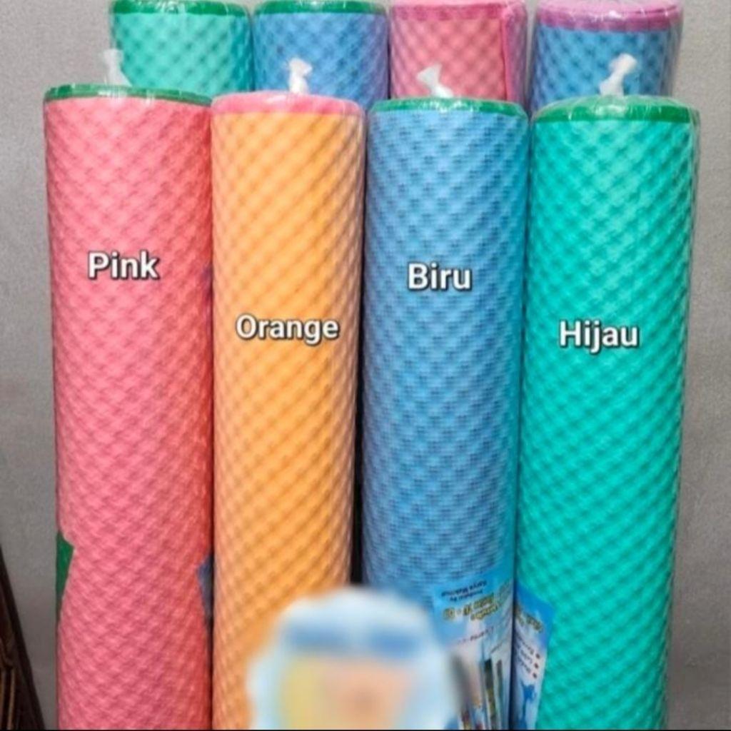 Karpet Lantai Gulung Warna (Ragam Ukuran)/Karpet Lantai Jumbo Tebal (Motif Bolak Balik) Foam Pe Teba