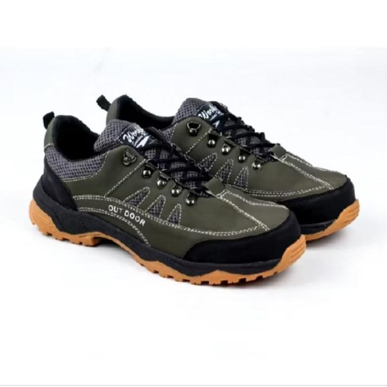 TERBARU SEPATU PRIA OUTDOOR ADVENTURE GUNUNG UJUNG BESI KASUAL ADVENTURE FASHION WORKING G 17 SIZE 3