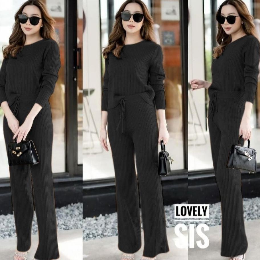 Promo !!! Pik - One Set Knit Queena Setelan Fashion Wanita Pakaian Setcel Rajut Bahan Premium