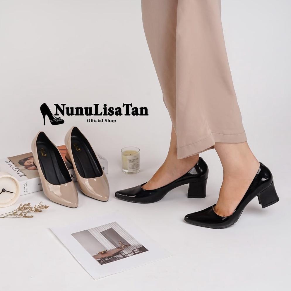Bagus Nunulisatan - High Heels Pantofel Glossy Polos Hak Tahu