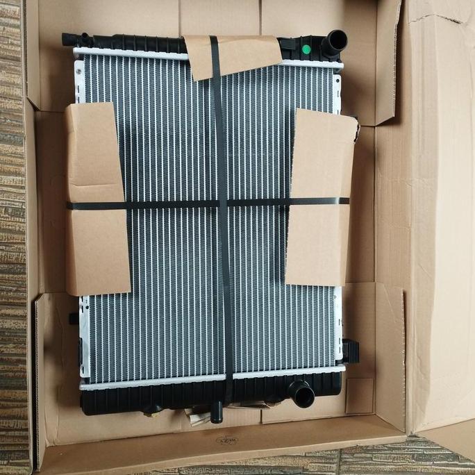 NEW radiator W202 C230 kompressor