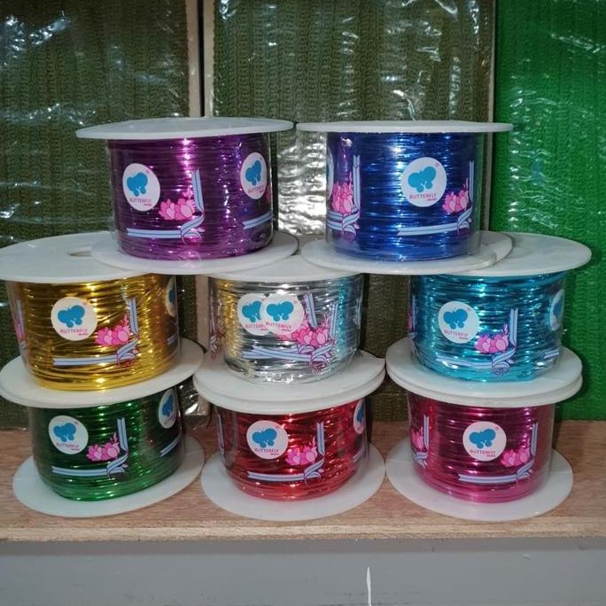 Nahen- Kat Metalik/Twist Tie 500 Yard Aneka Rna Merk Butterfly