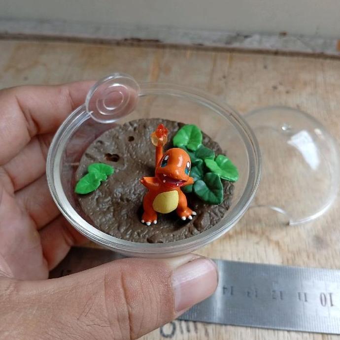 FIGURE POKEMON DIORAMA CHARMANDER CS99