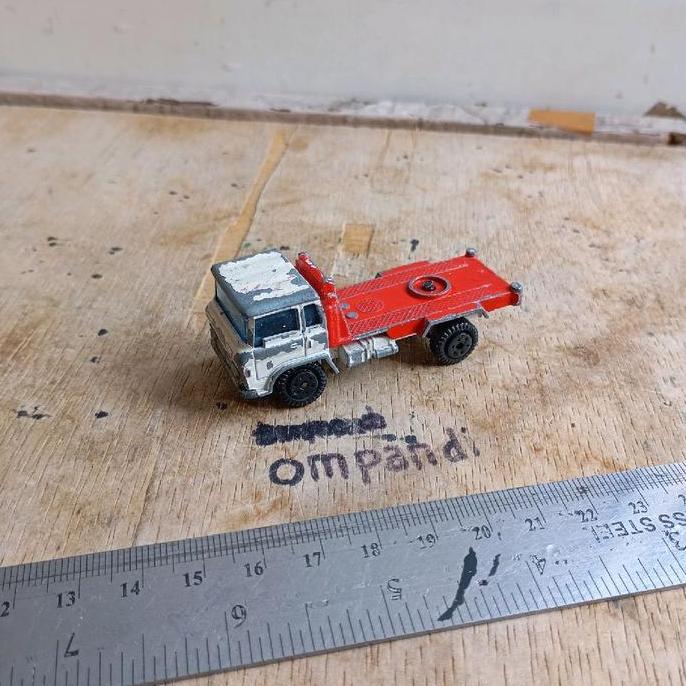 DIECAST YATMING VINTAGE MOBIL TRUCK HONGKONG CS99