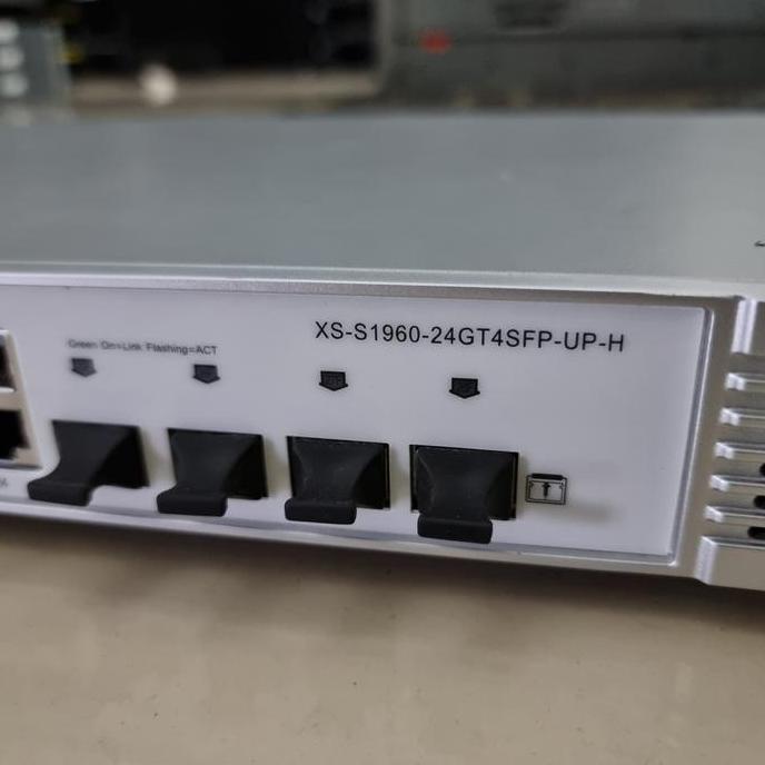 Ruijie XS-S1960-24GT4SFP-UP-H XS-S1960-24GT4SFP-H Switch 24 Port Gigabit POE Managed - Minus