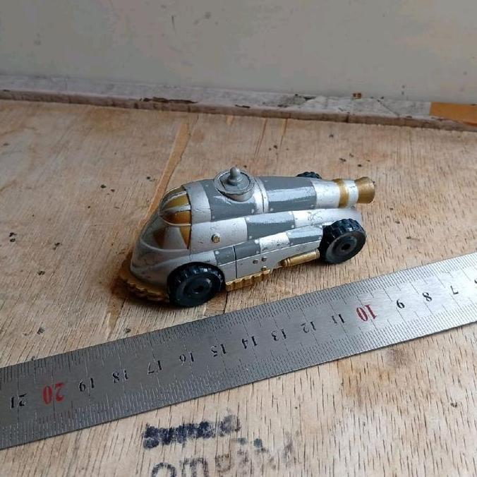 DIECAST MOBIL BATMAN DC COMICS HASBRO 1997 CS99