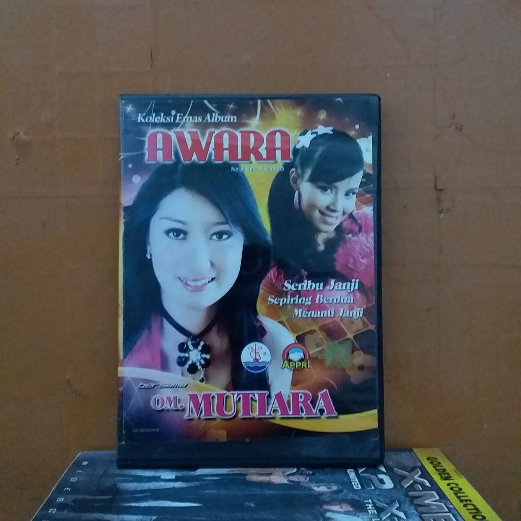 VCD ORIGINAL KOLEKSI EMAS ALBUM AWARA BERSAMA OM.MUTIARA