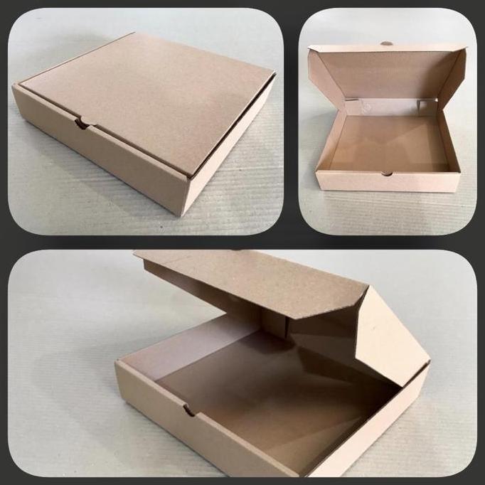 Kardus / Kotak / Kemeja / Box Pizza ukuran 22 x 22 x 5 cm