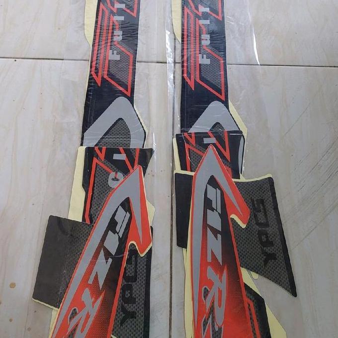 Stiker Striping Lis Les Body Motor FizR FIZ R F1Z R Fiz R Full Clutch Tahun 2001 2002 Warna Hitam Or