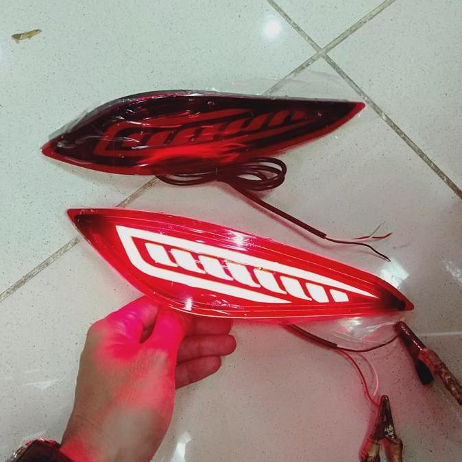 cvrewango / Lampu LED reflektor bemper belakang all new Rush 2018 Diskon