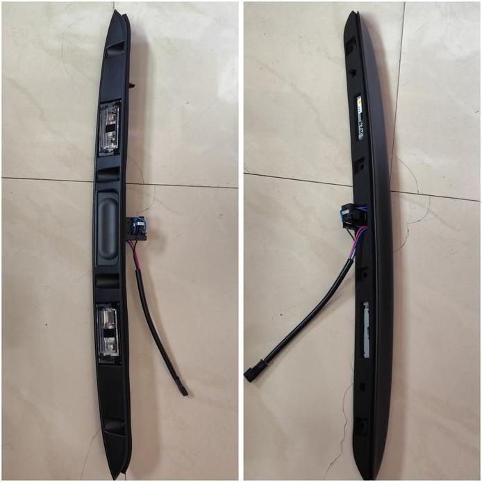 HANDLE BAGASI / TRUNK LID BMW E46