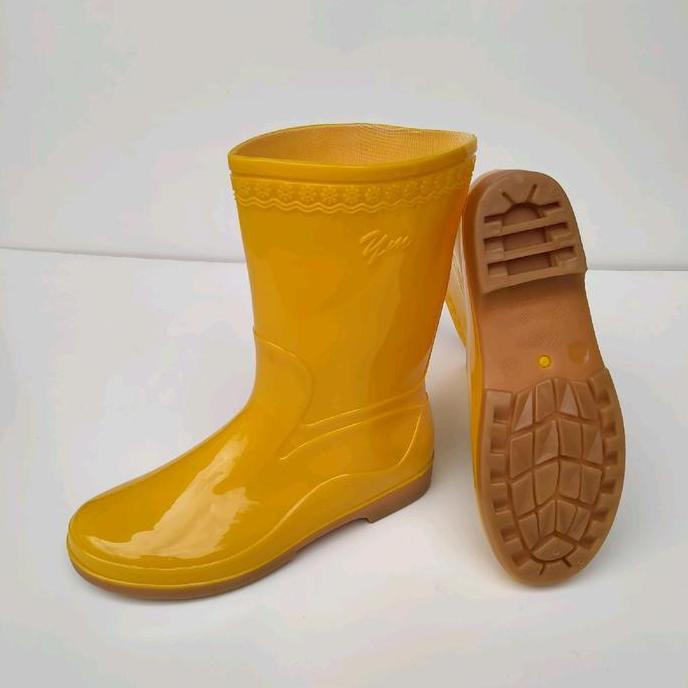Sepatu Boots Karet Pendek Wanita Tahan Air Yumeida YM-2 Shoes