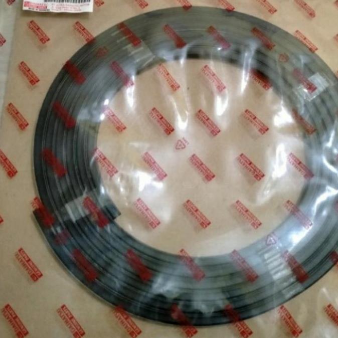 karet kaca depan/list kaca depan calya original daihatsu terlaris