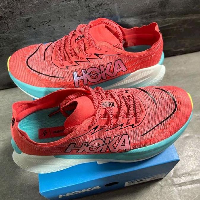 Hoka One One Rocket X2 THEN MINT Cmpny" Running shoes