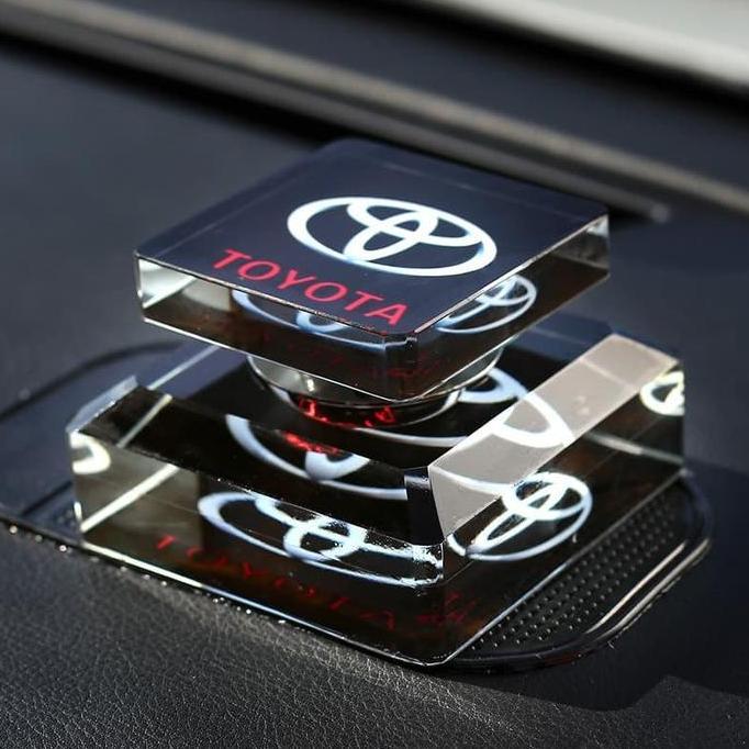 Newxx- Meyou- Rw Tempat Parfum Mobil Bahan Crystal Bisa Isi Ulang Cantik