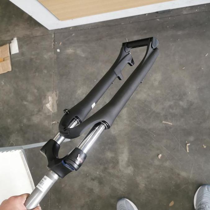 Ready fork sepeda sr suntour nex 26inc disc lock