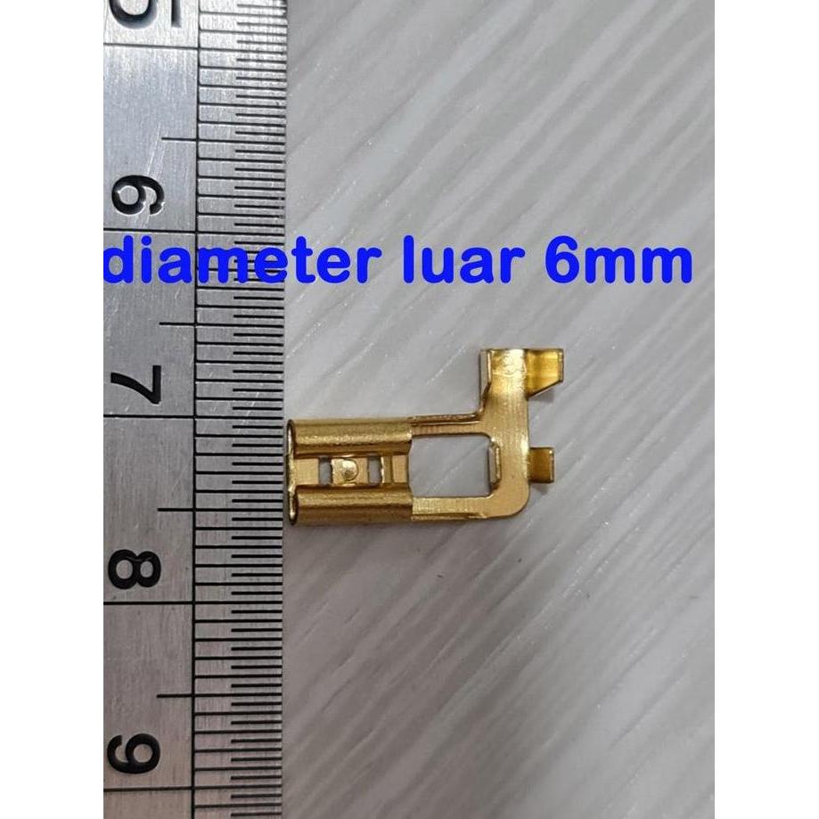 DA68 - skun L 4.8mm gepeng female - skun kabel bengkok  betina - cewe - Silver