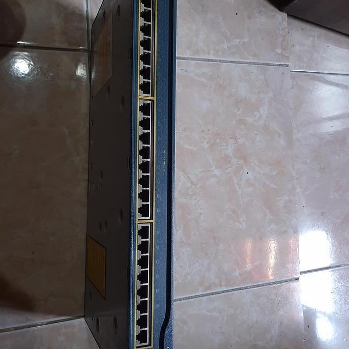 SWITCH CISCO CATALYST 2950 24 PORT BBM27
