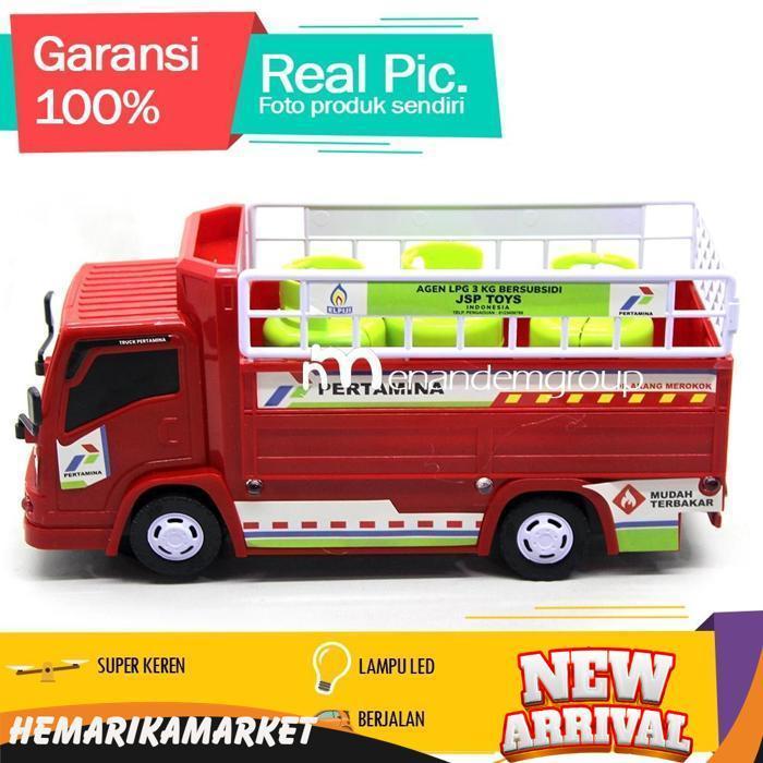 Manan Mobil Mobilan Truk Oleng Truk Besar Klakson Mania Engkel Angkut Gas Pertamini Berjalan Bersuar