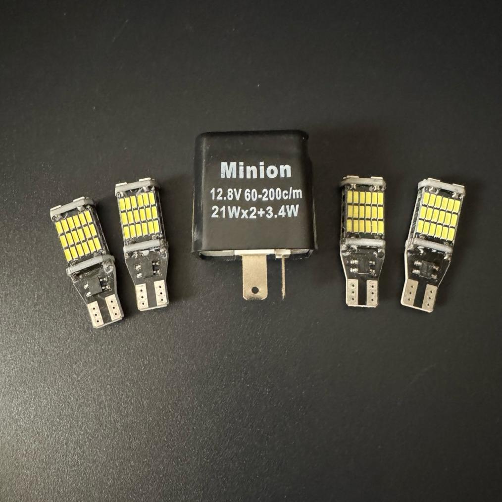 Hot Deals Paket 1 Flasher Bunyi Minion Plus 4 Sein Super Terang 45 Mata Led Cocok Untuk Semua Tipe M